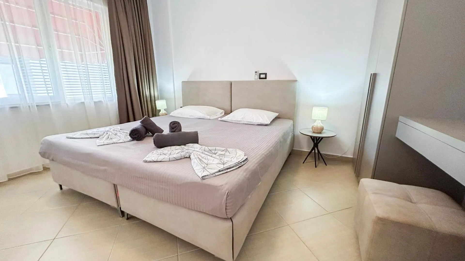 宾馆 Two Bedrooms, Top Location 972 格勒姆