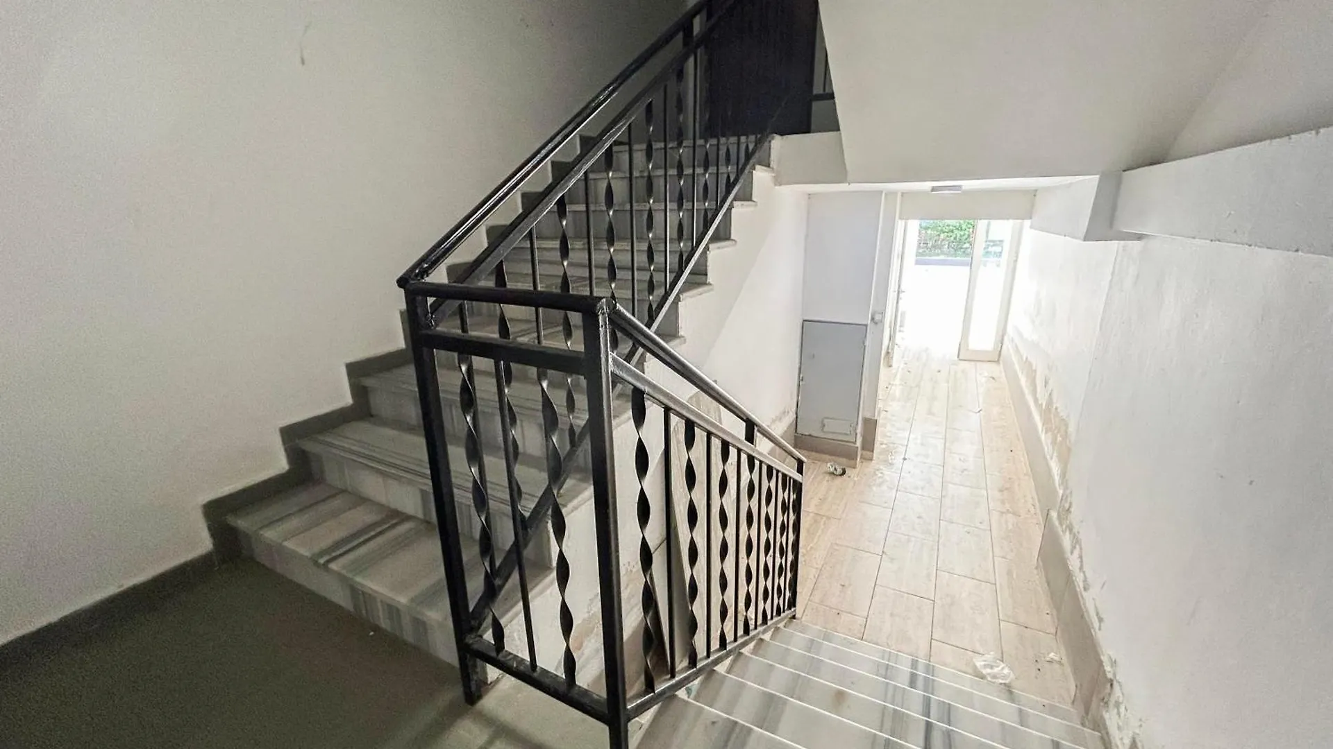 Two Bedrooms, Top Location 972 格勒姆 宾馆